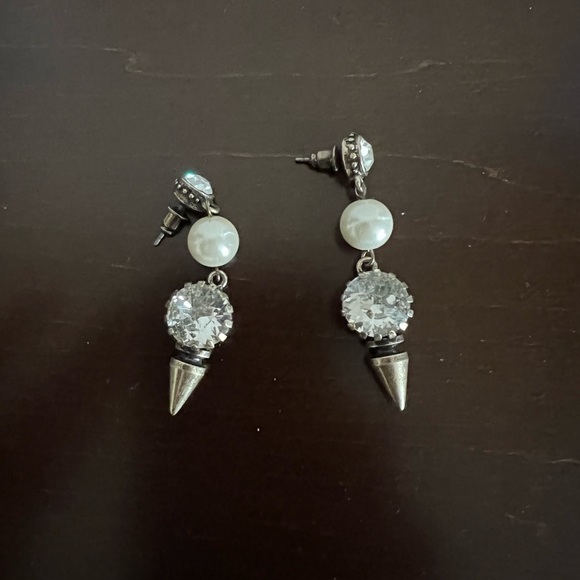BaubleBar Jewelry - Baublebar earring